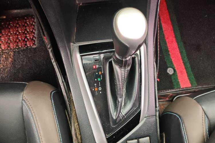 Used Toyota Levin 2018 185T CVT Luxury Edition China V Standard Gear Lever