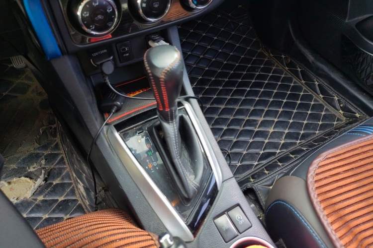 Used Toyota Levin 2018 185T CVT Luxury Edition China V Standard Gear Lever