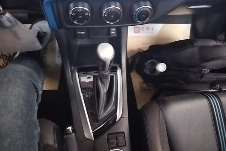Used Toyota Levin 2018 185T CVT Luxury Edition China V Standard Gear Lever