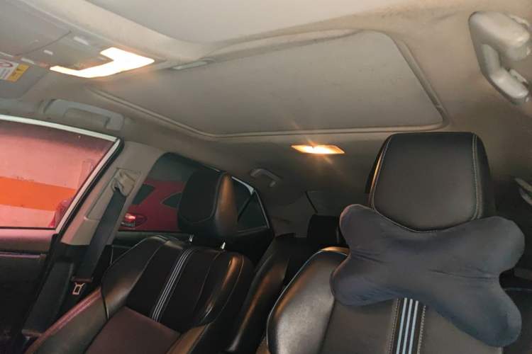 Used Toyota Levin 2018 Dual-Engine 1.8H GS-V E-CVT Prestige Version China V Standard Headliner