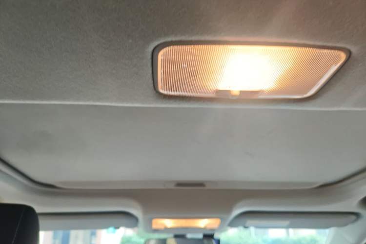 Used Toyota Levin 2018 185T CVT Luxury Edition China V Standard Headliner