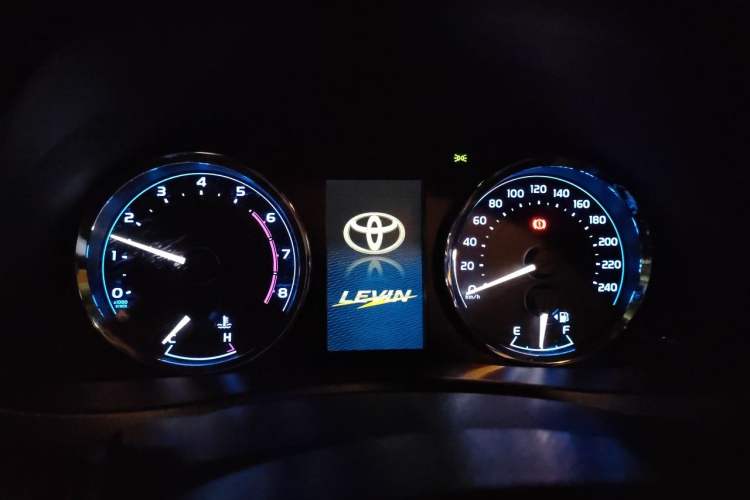 Used Toyota Levin 2018 185T CVT Luxury Edition China V Standard Instrument Cluster