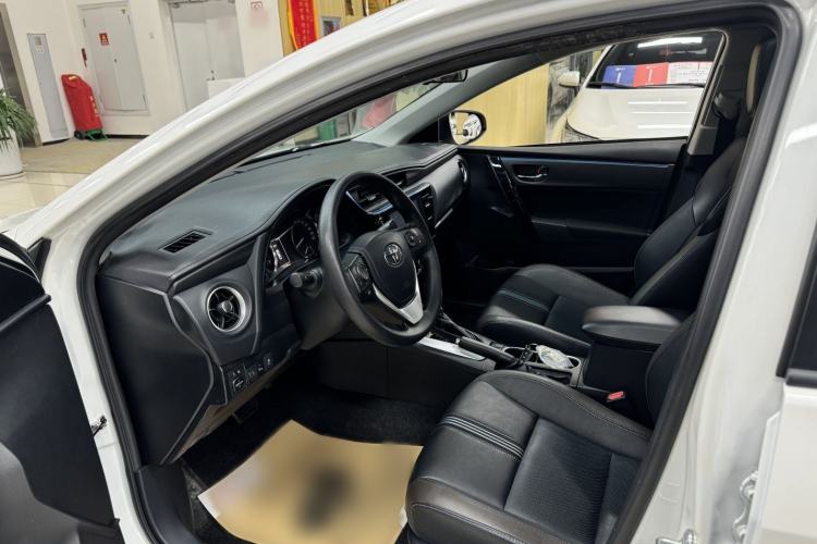 Used Toyota Levin 2018 185T CVT Luxury Edition China V Standard Interior 2