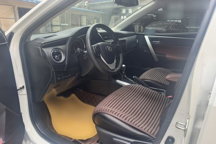 Used Toyota Levin 2018 185T CVT Luxury Edition Interior 2