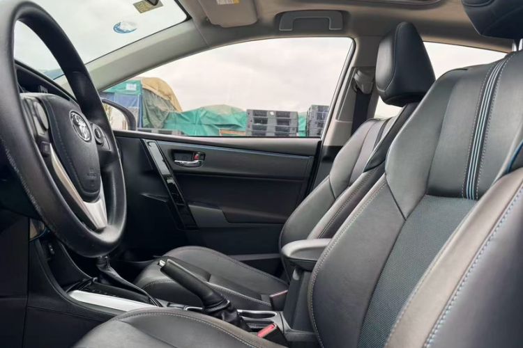 Used Toyota Levin 2018 185T CVT Prestige Version China VI Standard Interior 3