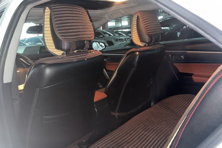 Used Toyota Levin 2018 185T CVT Luxury Edition Interior 3