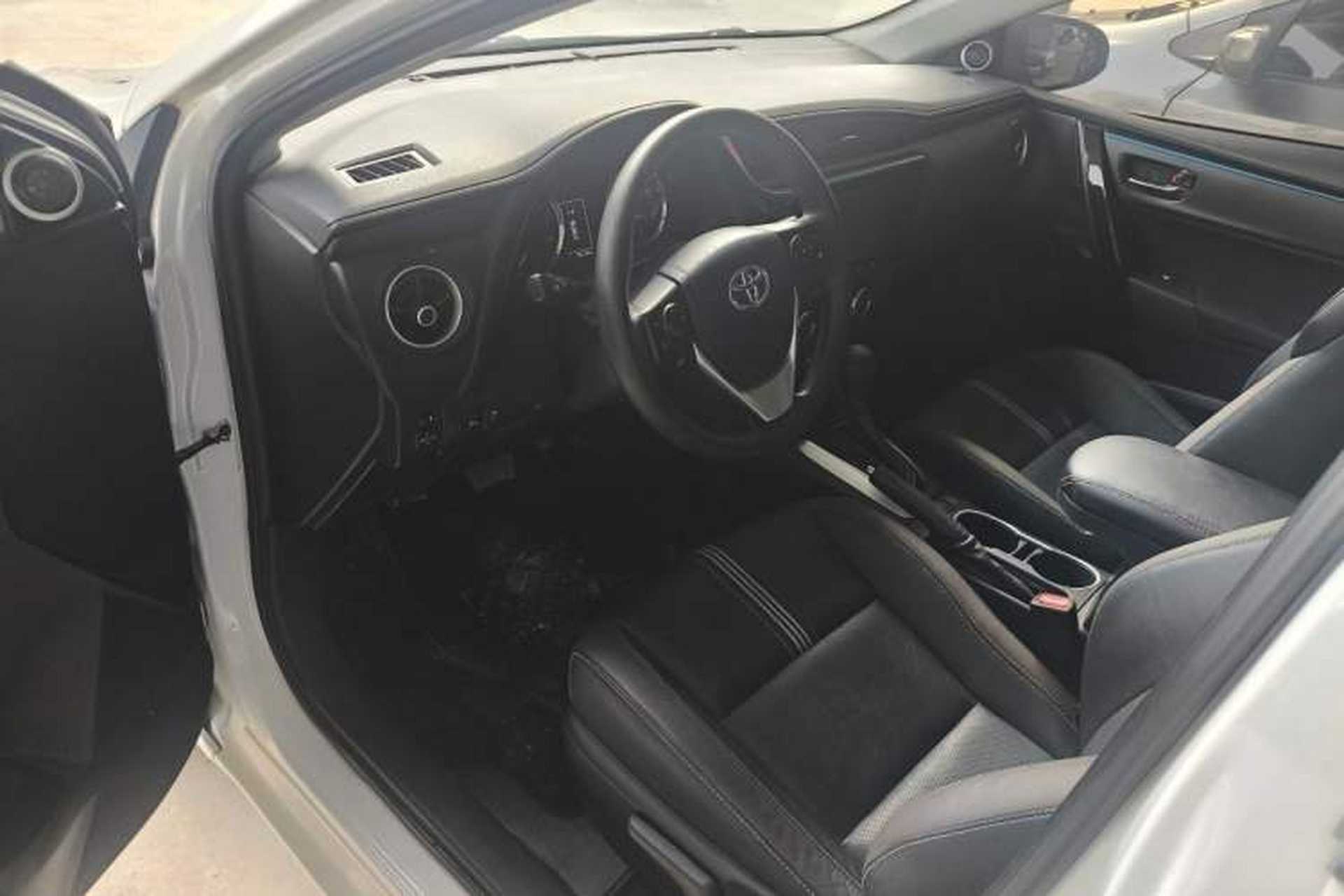 Used Toyota Levin 2018 185T CVT Luxury Edition China V Standard Interior 5