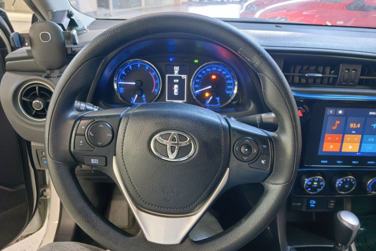 Used Toyota Levin 2018 185T CVT Luxury Edition China V Standard Interior 5