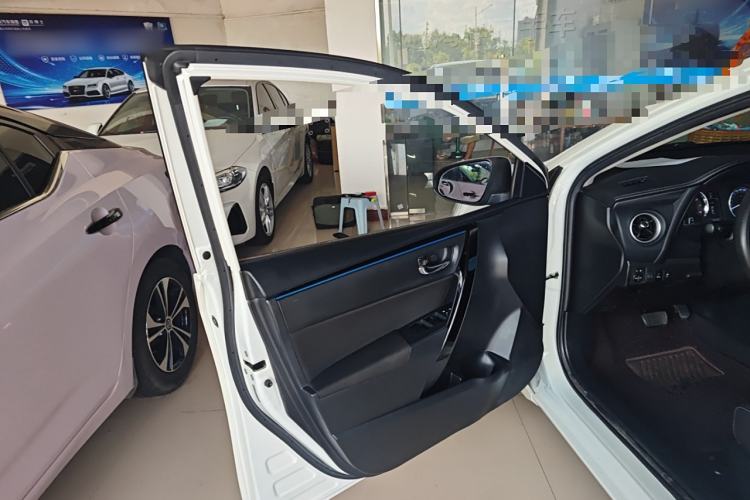 Used Toyota Levin 2018 185T CVT Luxury Edition China V Standard Interior 7