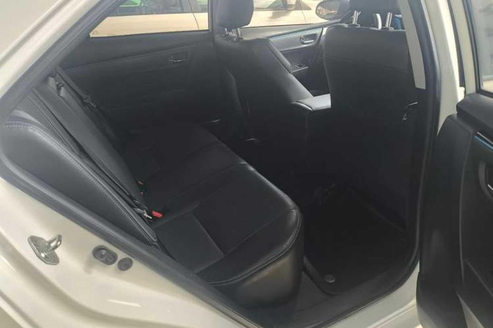 Used Toyota Levin 2018 185T CVT Luxury Edition China V Standard Interior 9