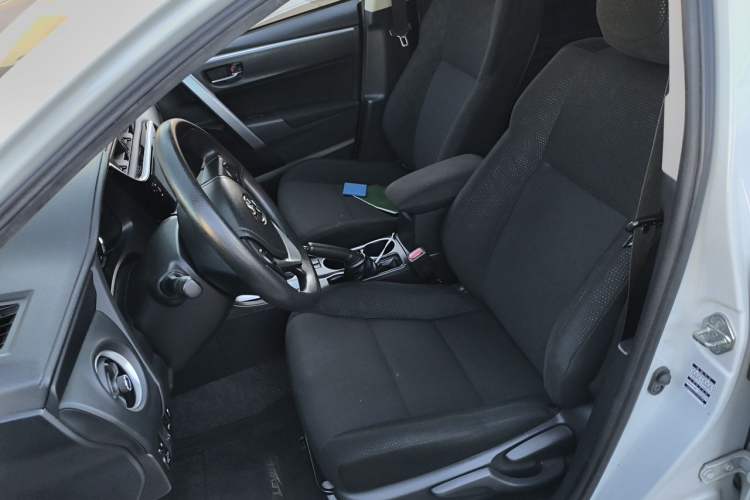 Used Toyota Levin 2018 185T CVT Luxury Edition Left Front Seat