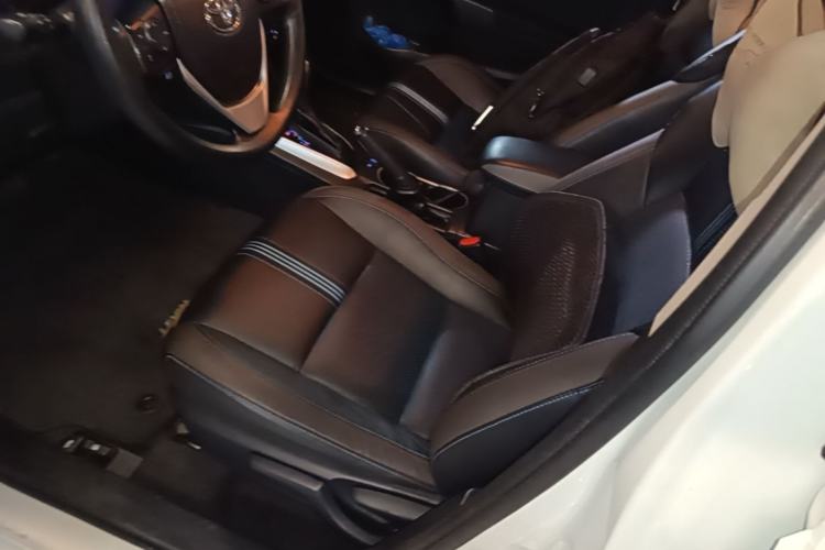 Used Toyota Levin 2018 185T CVT Prestige Version China VI Standard Left Front Seat
