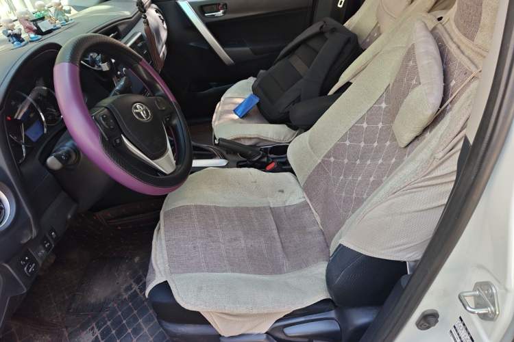 Used Toyota Levin 2018 185T CVT Luxury Edition Left Front Seat