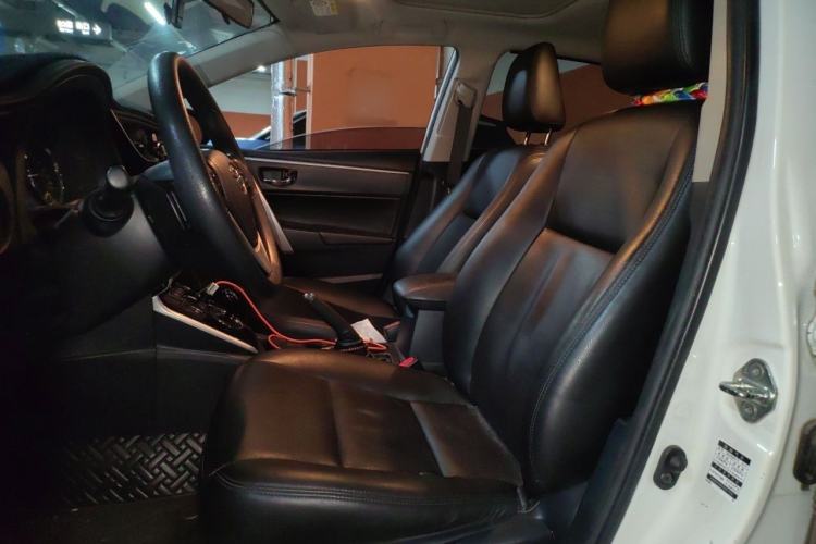 Used Toyota Levin 2018 Dual-Engine 1.8H GS-V E-CVT Prestige Version China V Standard Left Front Seat