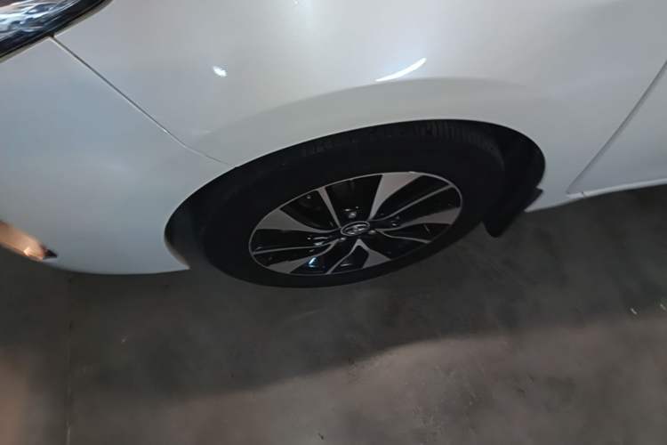 Used Toyota Levin 2018 185T CVT Prestige Version China VI Standard Left Front Wheel Hub