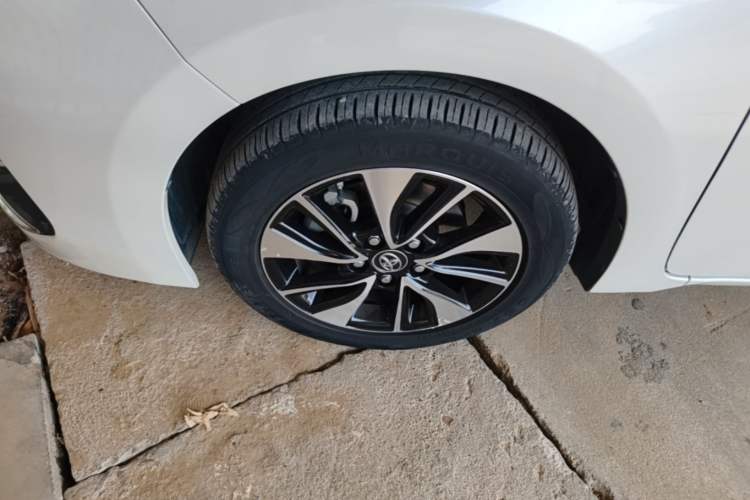 Used Toyota Levin 2018 185T CVT Luxury Edition China V Standard Left Front Wheel Hub