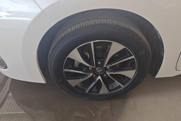 Used Toyota Levin 2018 185T CVT Luxury Edition China V Standard Left Front Wheel Hub
