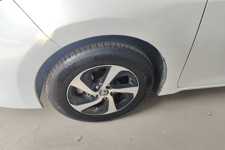 Used Toyota Levin 2018 185T CVT Luxury Edition Left Front Wheel Hub