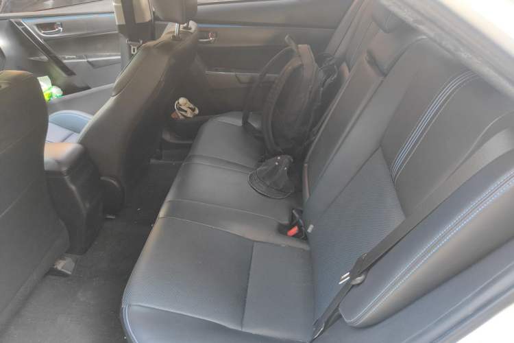 Used Toyota Levin 2018 185T CVT Luxury Edition China V Standard Left Rear Seat