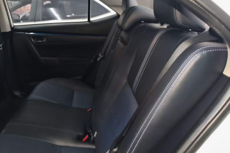 Used Toyota Levin 2018 185T CVT Luxury Edition China V Standard Left Rear Seat