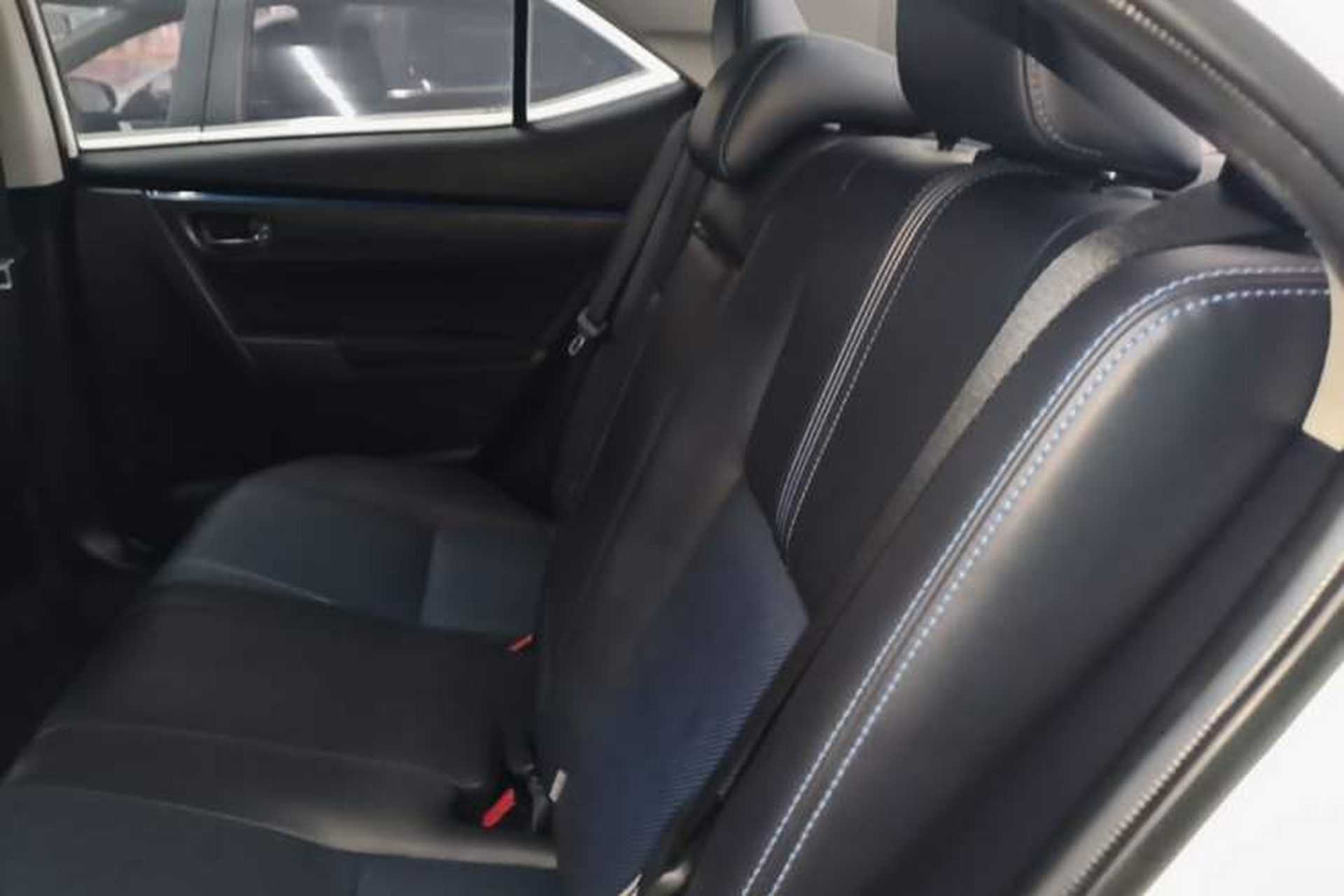 Used Toyota Levin 2018 185T CVT Luxury Edition China V Standard Left Rear Seat