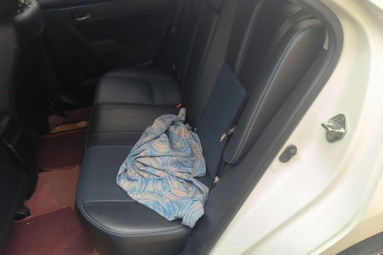 Used Toyota Levin 2018 185T CVT Prestige Version China VI Standard Left Rear Seat