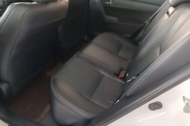 Used Toyota Levin 2018 185T CVT Luxury Edition China V Standard Left Rear Seat