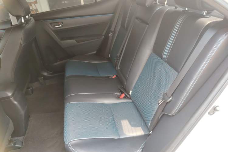Used Toyota Levin 2018 185T CVT Luxury Edition China V Standard Left Rear Seat