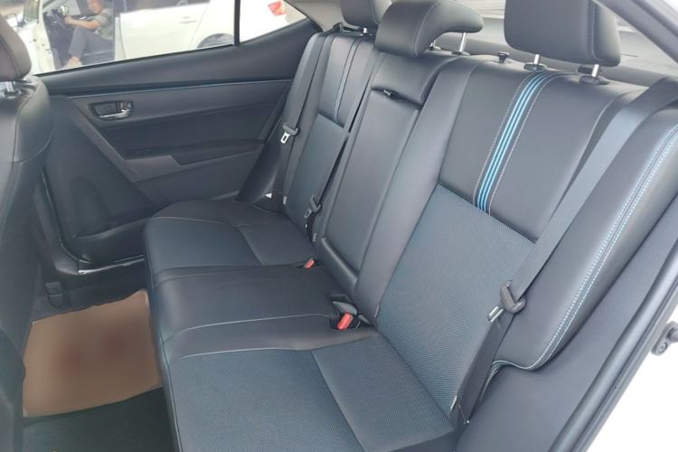 Used Toyota Levin 2018 185T CVT Luxury Edition China V Standard Left Rear Seat