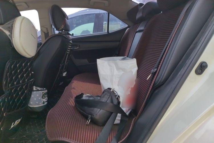 Used Toyota Levin 2018 185T CVT Luxury Edition China V Standard Left Rear Seat