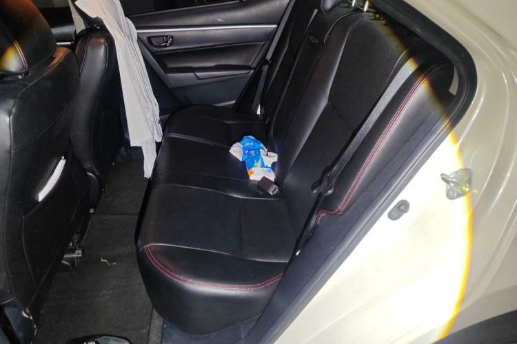 Used Toyota Levin 2018 185T CVT Luxury Edition Left Rear Seat