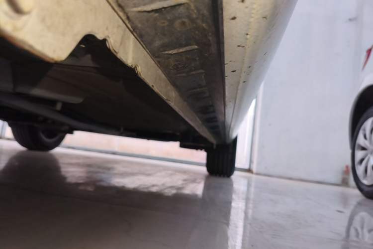 Used Toyota Levin 2018 185T CVT Luxury Edition China V Standard Left Side Sill