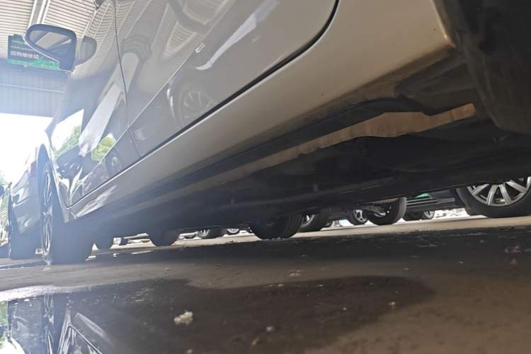Used Toyota Levin 2018 185T CVT Luxury Edition China V Standard Left Side Sill