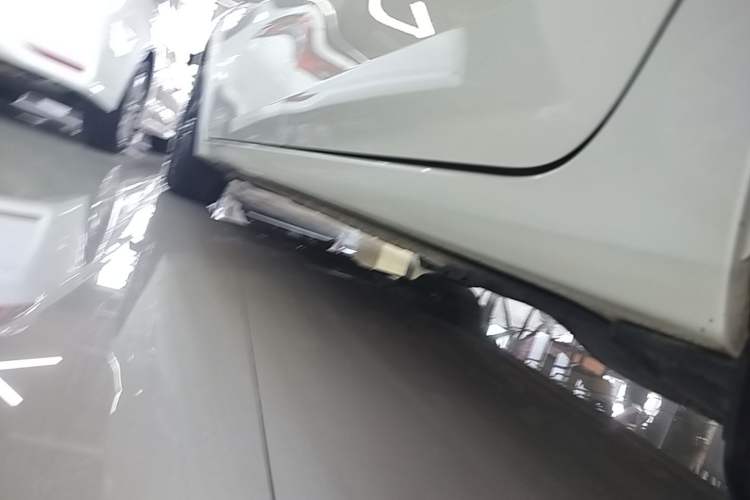 Used Toyota Levin 2018 185T CVT Luxury Edition China V Standard Left Side Sill