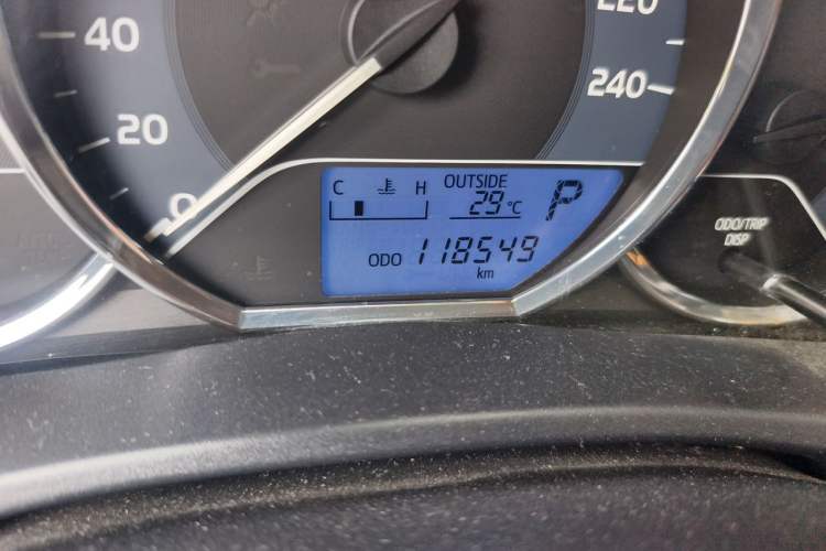 Used Toyota Levin 2018 185T CVT Luxury Edition Odometer Close Up