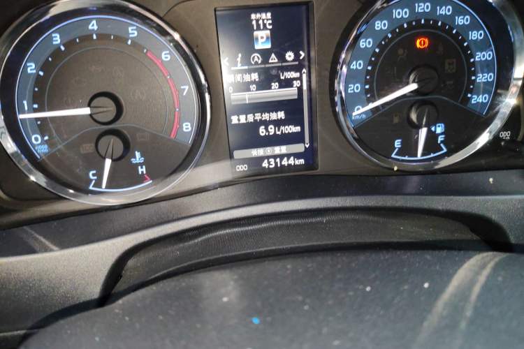 Used Toyota Levin 2018 185T CVT Prestige Version China VI Standard Odometer Close Up
