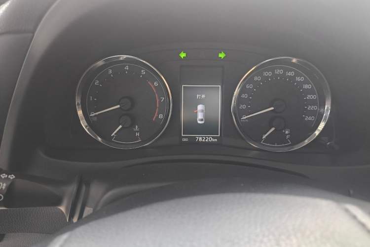 Used Toyota Levin 2018 185T CVT Luxury Edition China V Standard Odometer Close Up