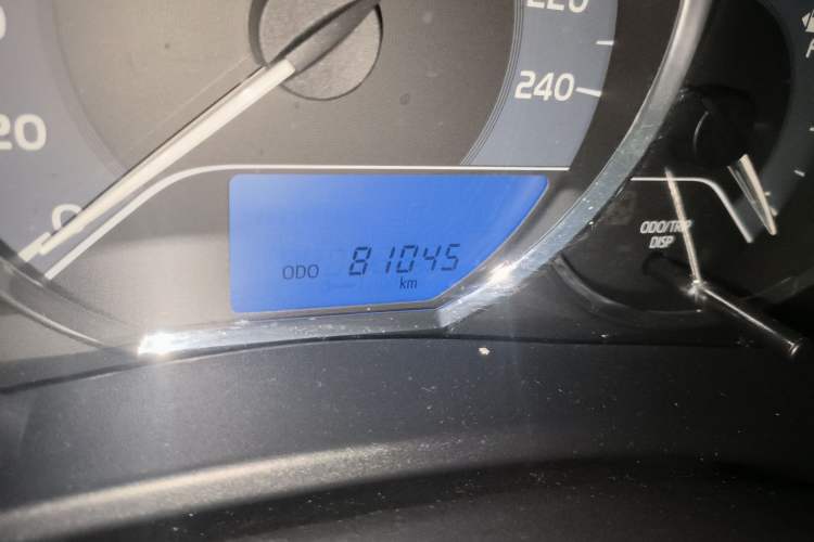 Used Toyota Levin 2018 185T CVT Luxury Edition Odometer Close Up