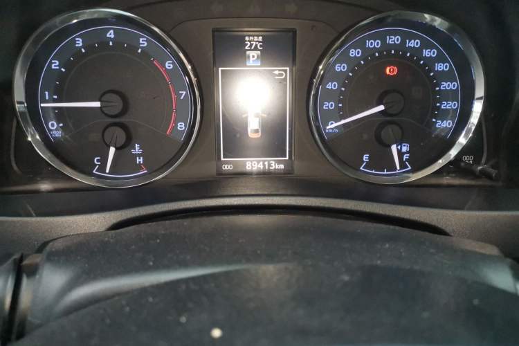 Used Toyota Levin 2018 185T CVT Luxury Edition China V Standard Odometer Close Up