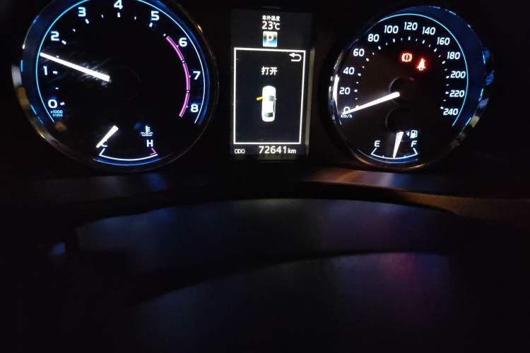 Used Toyota Levin 2018 185T CVT Luxury Edition China V Standard Odometer Close Up