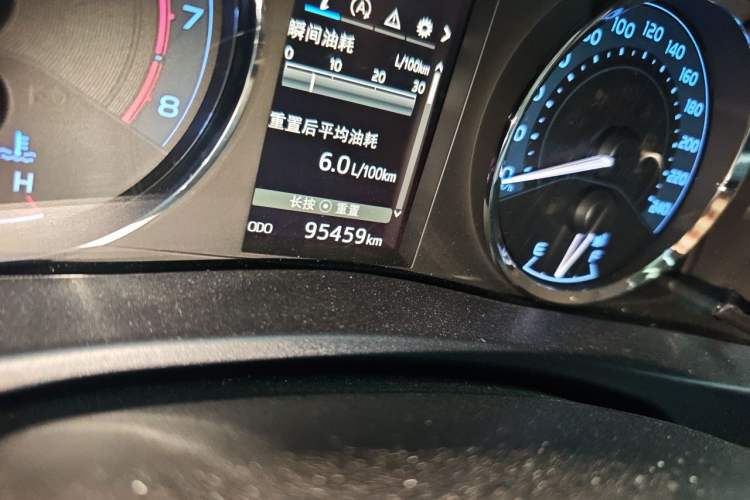 Used Toyota Levin 2018 185T CVT Prestige Version China VI Standard Odometer Close Up