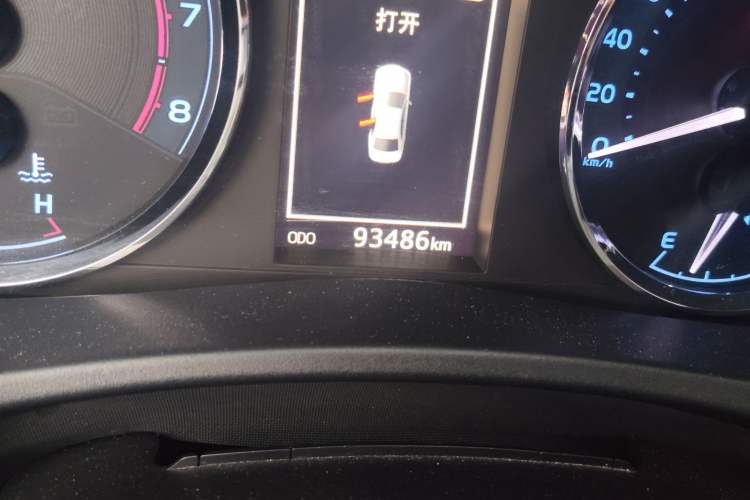 Used Toyota Levin 2018 185T CVT Luxury Edition China V Standard Odometer Close Up