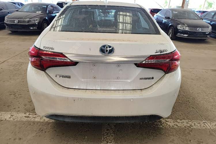 Used Toyota Levin 2018 Dual-Engine 1.8H GS-V E-CVT Prestige Version China VI Standard Rear