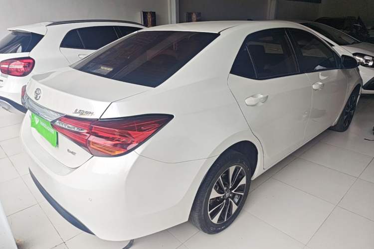 Used Toyota Levin 2018 185T CVT Luxury Edition China V Standard Rear Right 45 Deg