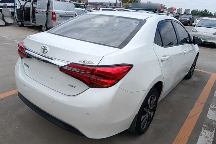 Used Toyota Levin 2018 185T CVT Luxury Edition China V Standard Rear Right 45 Deg