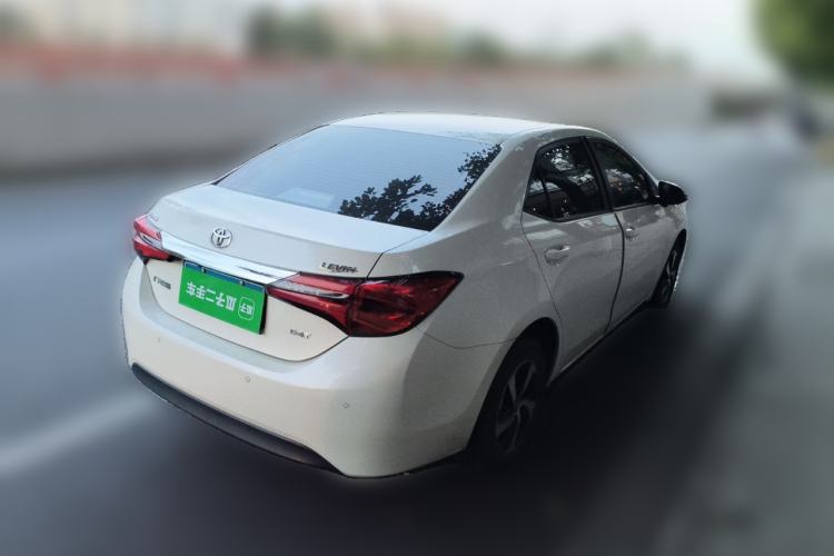 Used Toyota Levin 2018 185T CVT Luxury Edition Rear Right 45 Deg