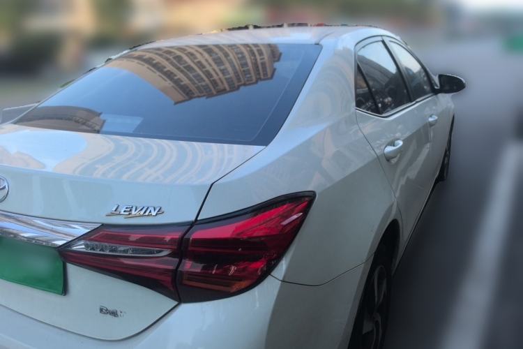 Used Toyota Levin 2018 185T CVT Luxury Edition Rear Right 45 Deg