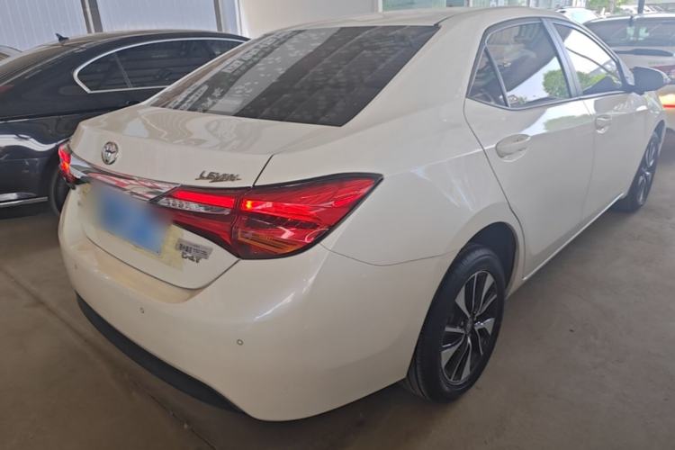 Used Toyota Levin 2018 185T CVT Luxury Edition China V Standard Rear Right 45 Deg