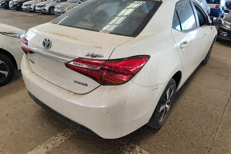 Used Toyota Levin 2018 Dual-Engine 1.8H GS-V E-CVT Prestige Version China VI Standard Rear Right 45 Deg