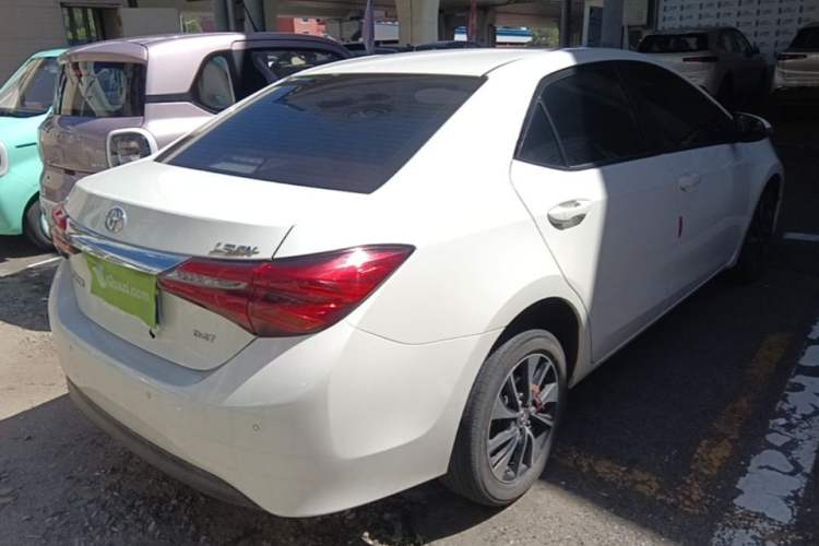 Used Toyota Levin 2018 185T CVT Luxury Edition China V Standard Rear Right 45 Deg